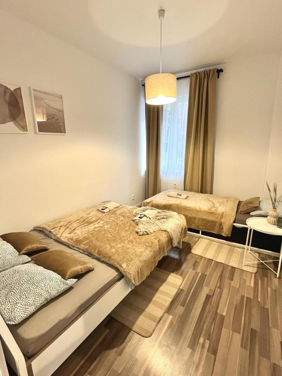 Apartment Adele - Old Town Pressburg Exterior foto